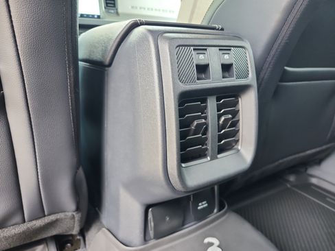 New 2026 Ford Bronco Outer Banks w/ Sasquatch Package AWD/4WD image 17
