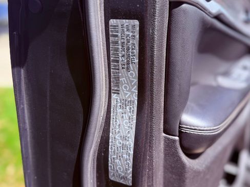 Used 2024 Jeep Grand Cherokee Limited image 37