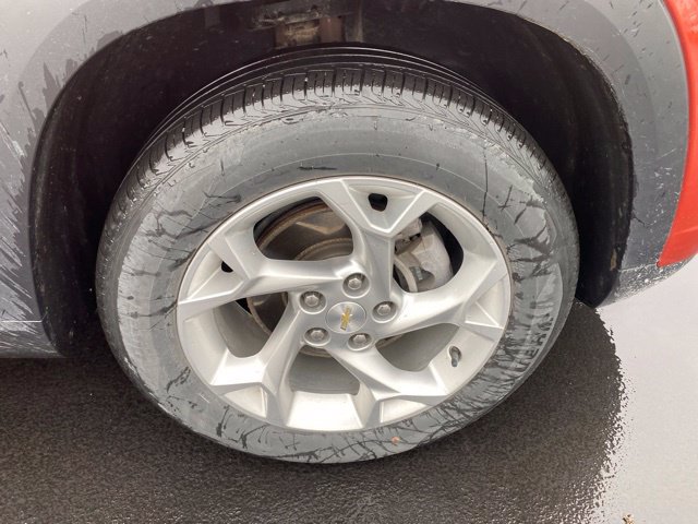Used 2024 Chevrolet Trax LS w/ LS Convenience Package FWD image 27