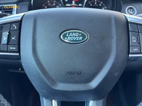 Used 2019 Land Rover Discovery Sport SE image 23