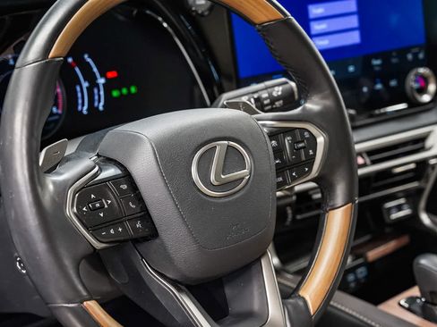 Used 2024 Lexus RX 350 Premium w/ Accessory Package (Z1) FWD image 21