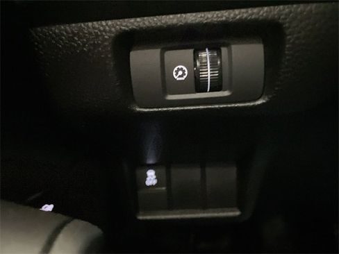 Used 2025 Honda Civic Sport image 26