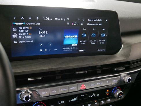 Used 2025 Kia Telluride SX X-Line AWD/4WD image 22