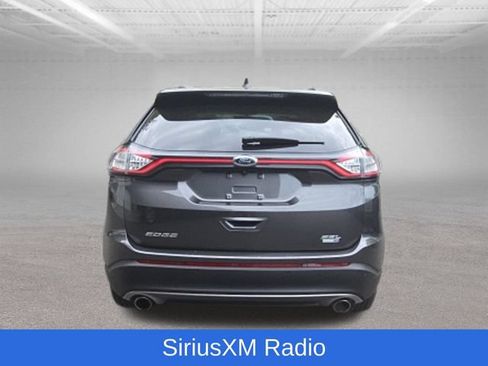 Used 2015 Ford Edge SEL w/ Equipment Group 201A AWD/4WD image 9