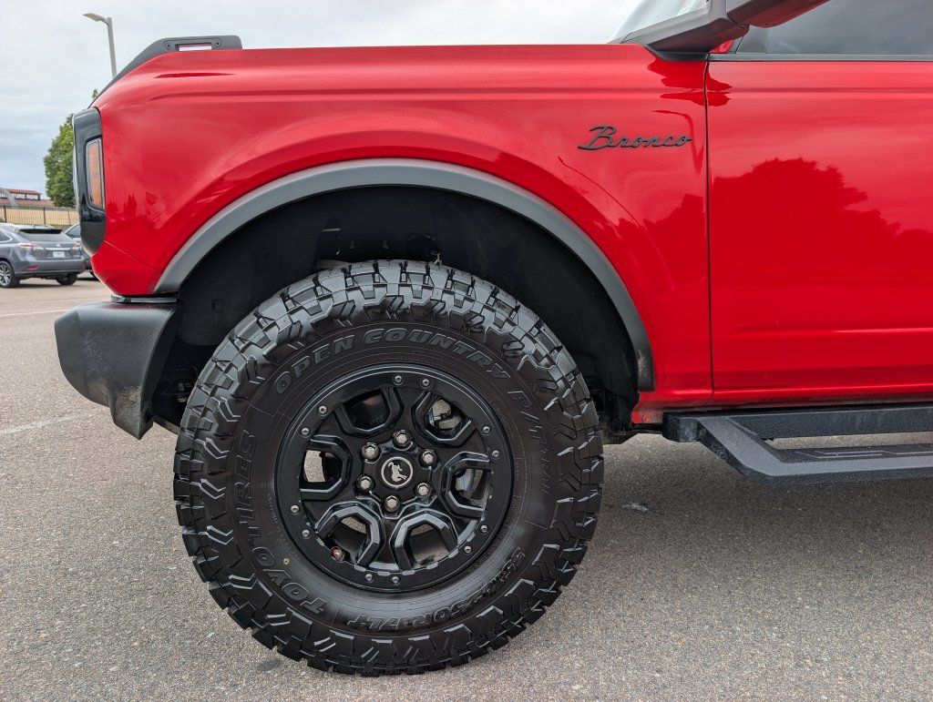 Used 2022 Ford Bronco Wildtrak AWD/4WD image 11