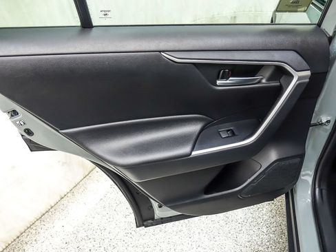 Used 2019 Toyota RAV4 XLE w/ All Weather Liner Package AWD/4WD image 22