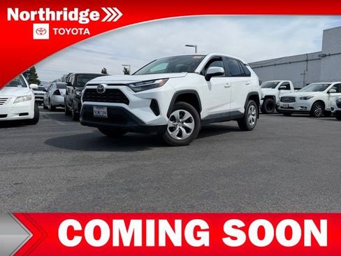 Used 2023 Toyota RAV4 LE image 3