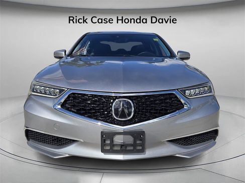 Used 2020 Acura TLX image 5
