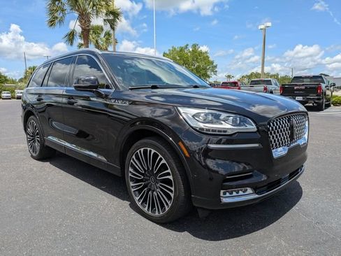 Used 2023 Lincoln Aviator Black Label w/ Dynamic Handling Package AWD/4WD image 2