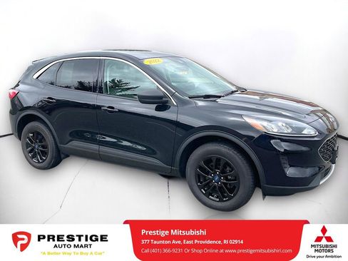 Used 2022 Ford Escape SE w/ Convenience Package AWD/4WD image 1
