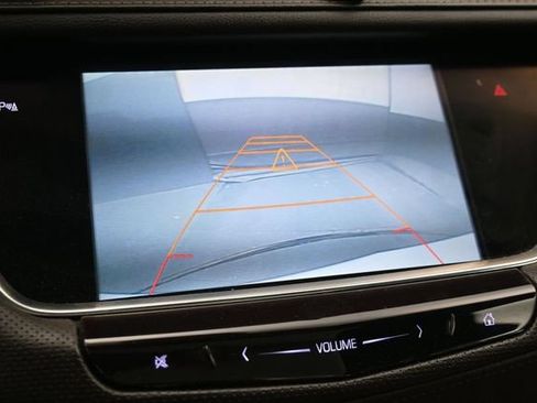 Used 2017 Cadillac XT5 Luxury w/ Driver Awareness Package FWD image 18