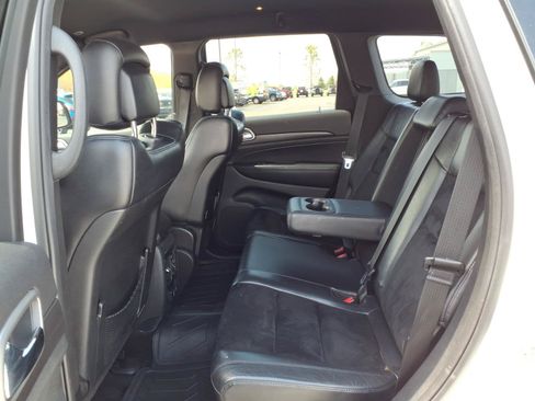 Used 2017 Jeep Grand Cherokee Altitude AWD/4WD image 26