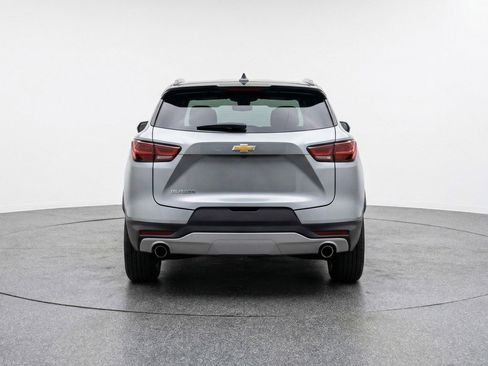 Used 2025 Chevrolet Blazer LT FWD image 7