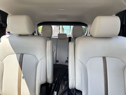 New 2026 MAZDA CX-90 3.3 Turbo w/ Premium Plus Pkg image 19