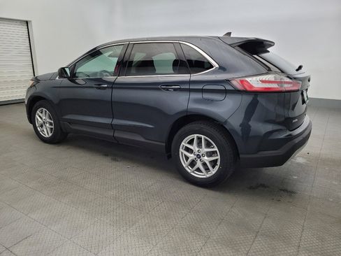 Used 2022 Ford Edge SEL w/ Convenience Package image 3