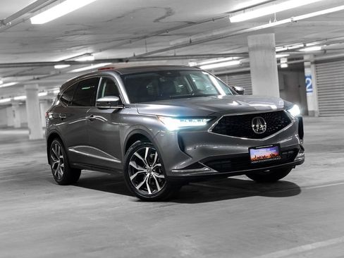 Used 2024 Acura MDX SH-AWD w/ Technology Package image 4