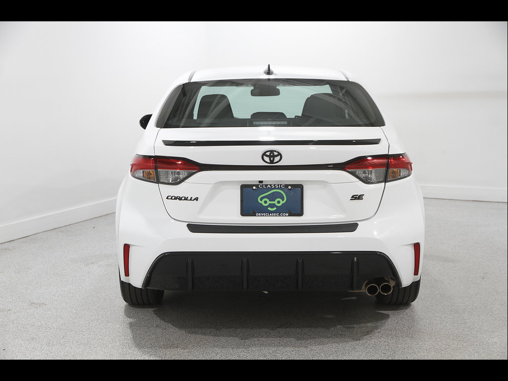 Used 2024 Toyota Corolla Sedan w/ SE Convenience Package FWD image 18