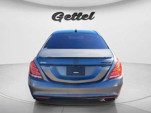 Used 2017 Mercedes-Benz S 550 Sedan image 5