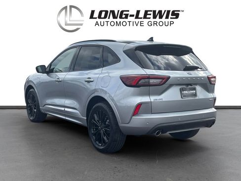 Used 2023 Ford Escape ST-Line Elite image 4