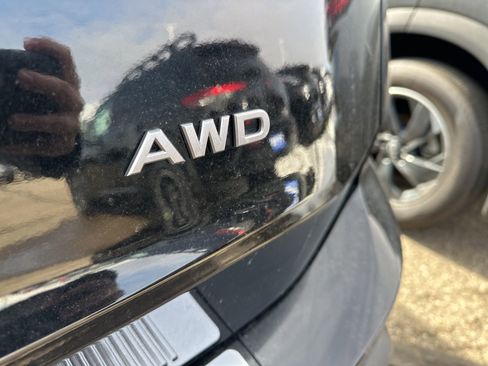 Used 2025 Nissan Rogue SV image 5