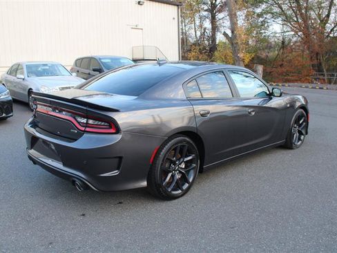 Used 2019 Dodge Charger Scat Pack image 8