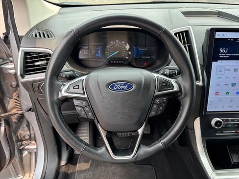Used 2024 Ford Edge SEL AWD/4WD image 28
