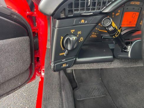 Used 1992 Chevrolet Corvette Convertible RWD image 17