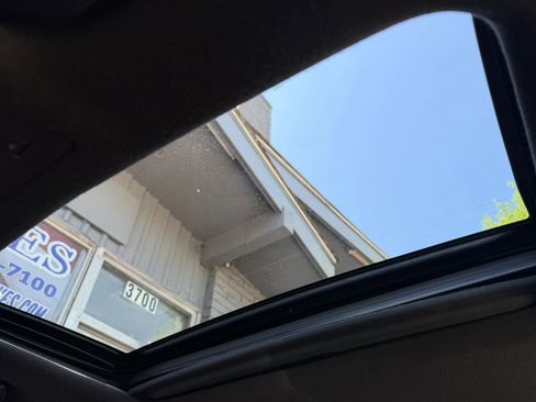 Used 2015 Lexus IS 350 w/ F-Sport Package RWD image 26