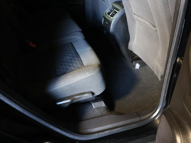 Used 2019 Chevrolet Blazer LT FWD image 30