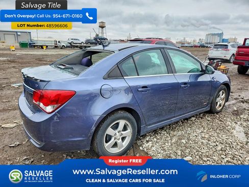 Used 2014 Chevrolet Cruze LT w/ RS Package FWD image 4