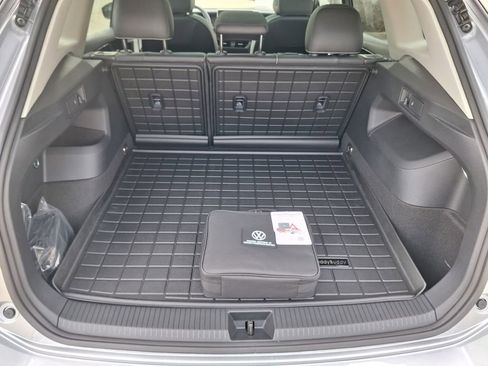 New 2026 Volkswagen Tiguan SE image 25