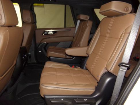 New 2025 Chevrolet Tahoe High Country image 14