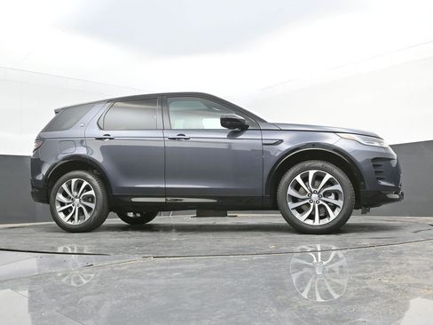 Used 2025 Land Rover Discovery Sport Dynamic SE image 34