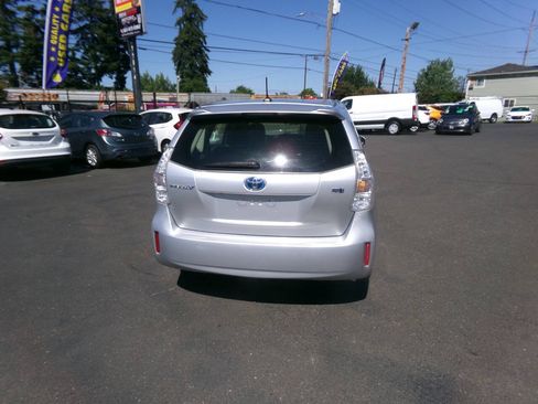 Used 2012 Toyota Prius V Three FWD image 5