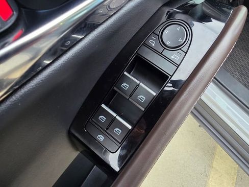 Certified 2025 MAZDA CX-30 AWD 2.5 S w/ Premium Package image 20