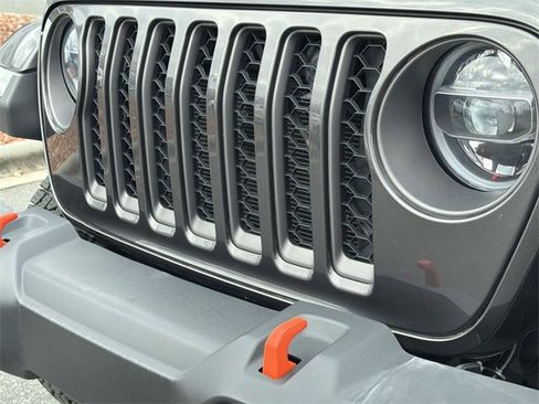 Used 2021 Jeep Gladiator Mojave image 15
