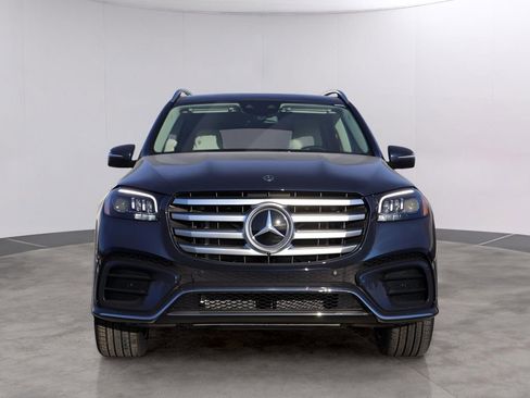 New 2026 Mercedes-Benz GLS 450 4MATIC image 2
