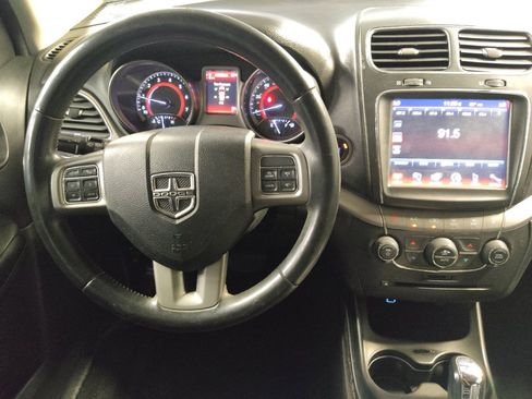 Used 2018 Dodge Journey Crossroad FWD image 22