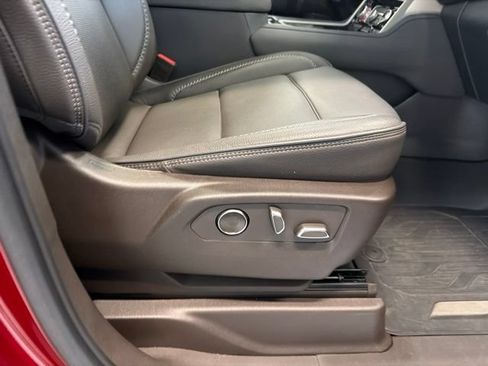 Used 2021 GMC Yukon Denali w/ Denali Premium Package AWD/4WD image 20
