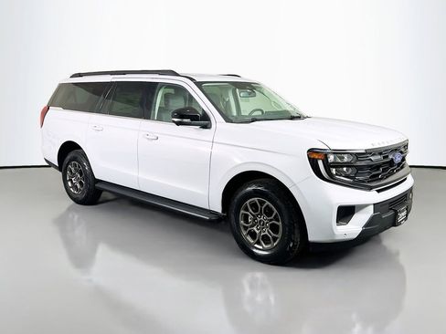 New 2026 Ford Expedition Max Active image 1