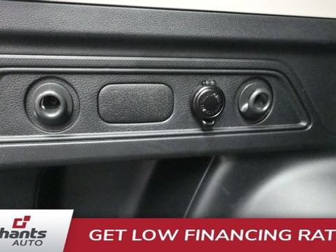 Used 2023 Subaru Forester AWD/4WD image 13