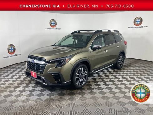 Used 2023 Subaru Ascent Touring image 1