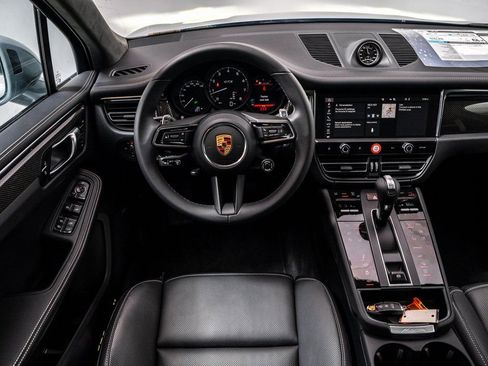 New 2026 Porsche Macan GTS image 16