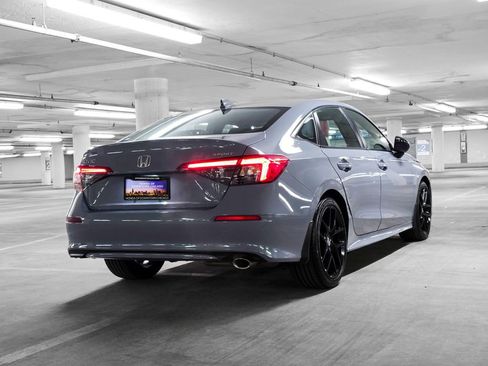 Used 2022 Honda Civic Sport image 6