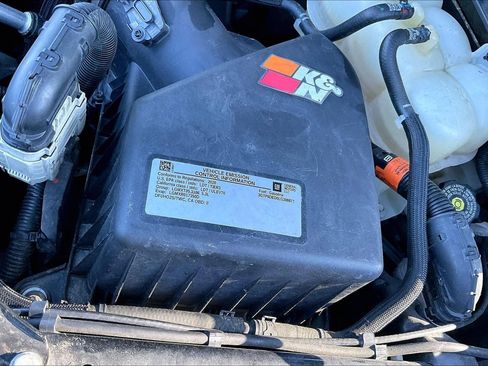 Used 2020 GMC Sierra 1500 SLT RWD image 34