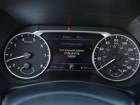 Certified 2024 Nissan Sentra SV FWD image 10