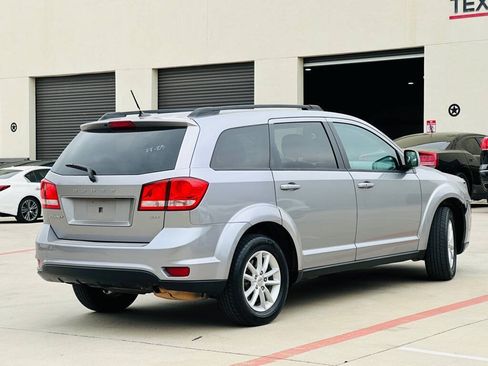 Used 2016 Dodge Journey SXT FWD image 11