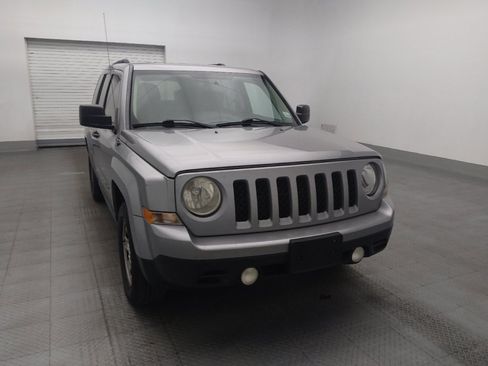 Used 2014 Jeep Patriot Sport w/ Power Value Group FWD image 14
