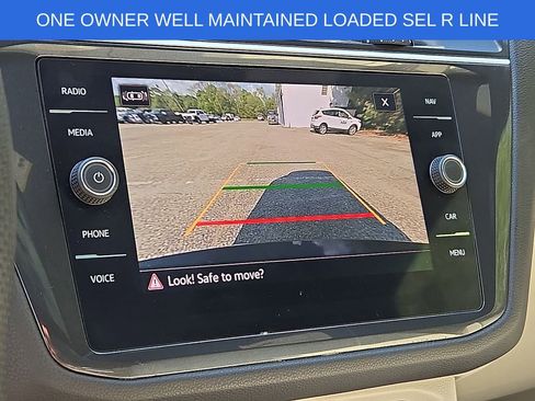 Used 2024 Volkswagen Tiguan SEL R-Line AWD/4WD image 18
