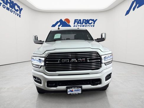 Used 2022 RAM 2500 Laramie AWD/4WD image 5